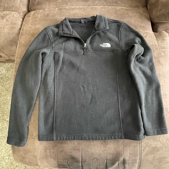 The Northface Men’s Leo Black 1/4 Zip Sweater Pullover Size Medium - Picture 1 of 8
